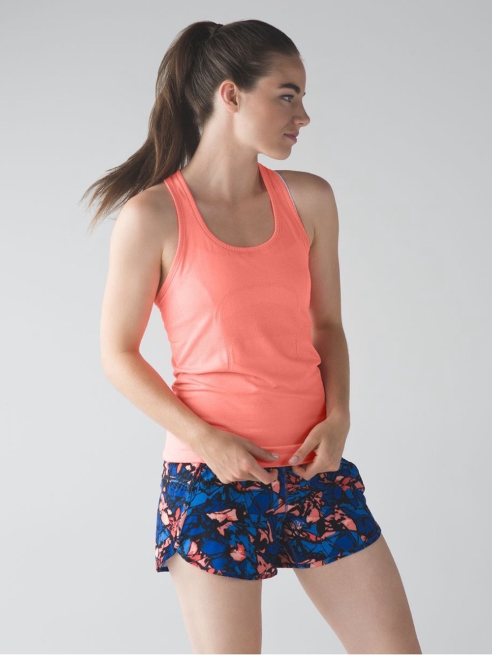 Lululemon Swiftly Tech Racerback in Heathered Grapefruit Size 8